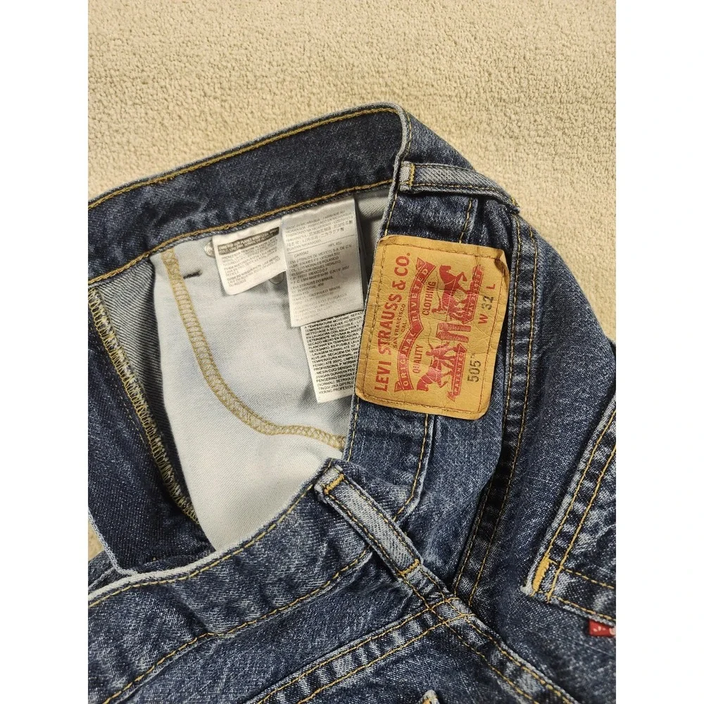 Levis 505 Short Mens Size 33 Blue Denim Medium Wash Regular Fit Vintage
